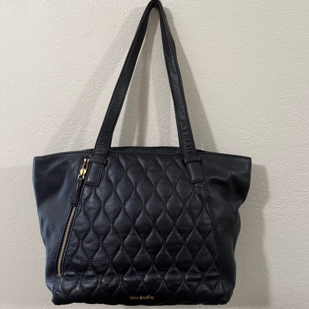 EUC Vera Bradley Small Avery Quilted Tote